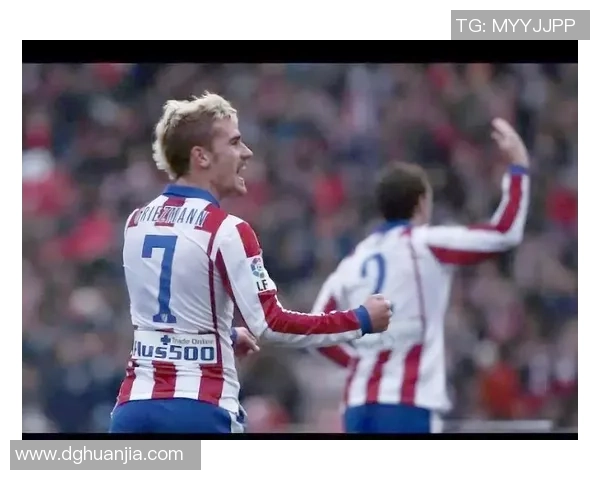 球星风采与赛场传奇 深度解析当代足球巨星背后的故事与荣耀