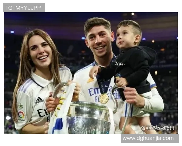 哪些足球明星有两个儿子 探秘球场之外的家庭生活