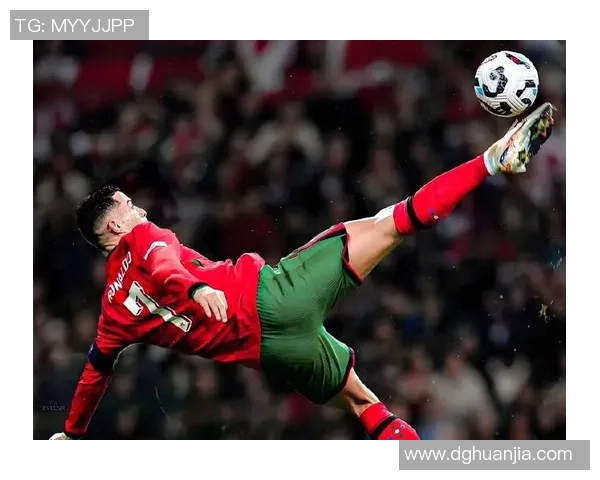 贝尔图引领世界足球新风潮 十大球星背后的传奇故事与荣耀时刻